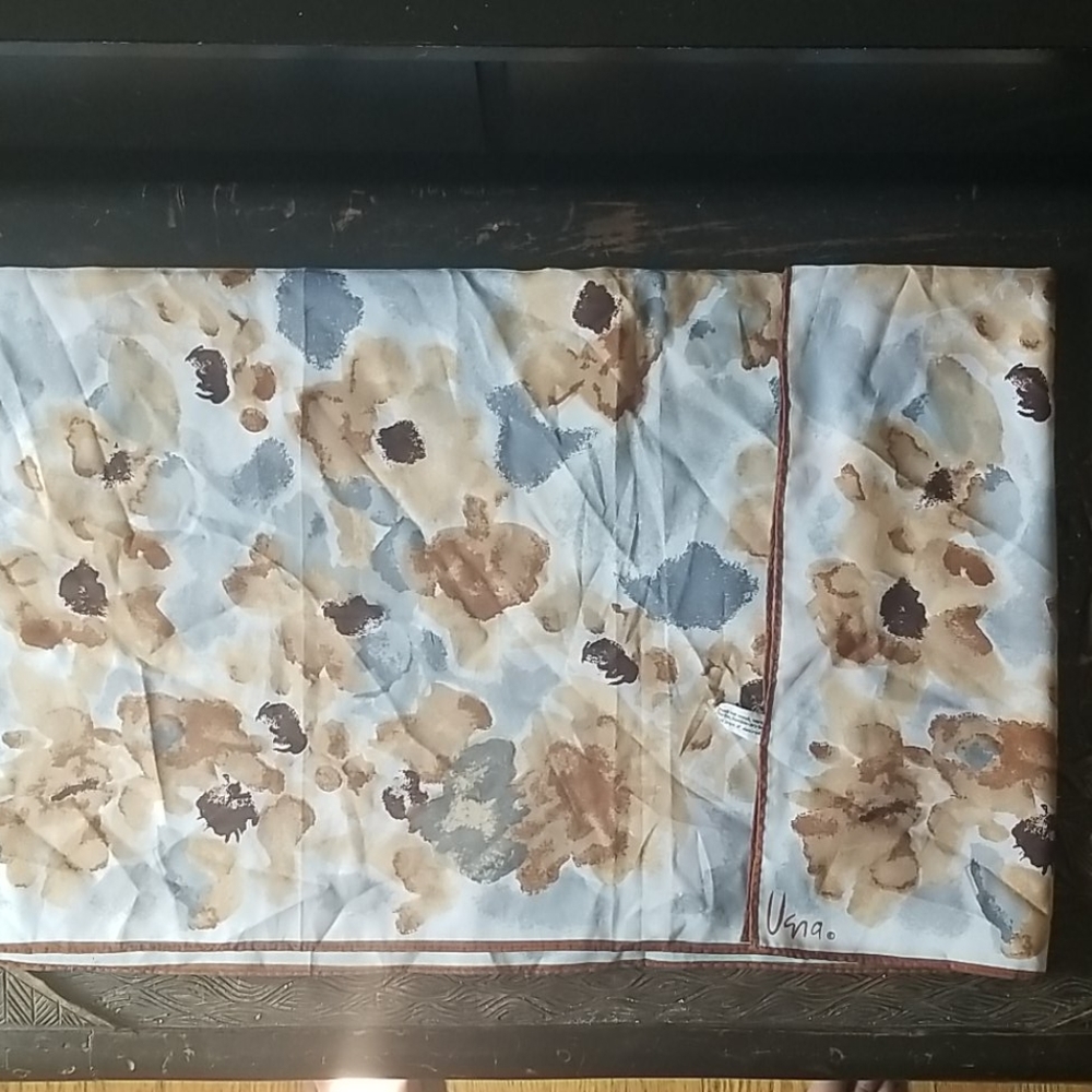 Vera Bradley floral scarf